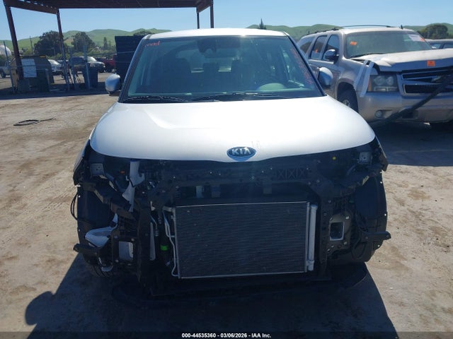 Kia Soul S