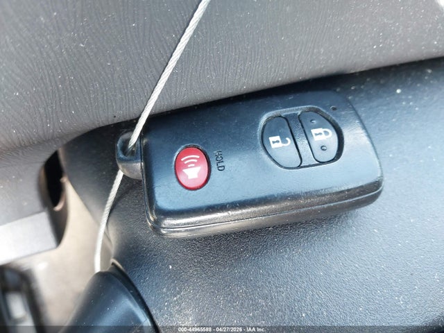 Toyota Prius Three