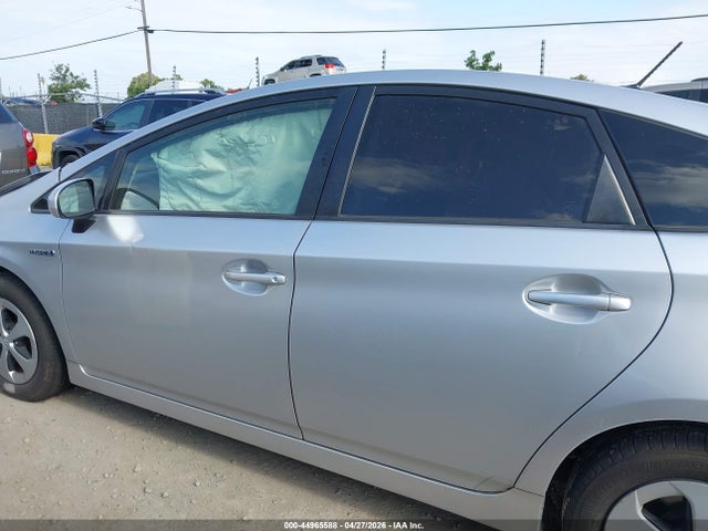 Toyota Prius Three