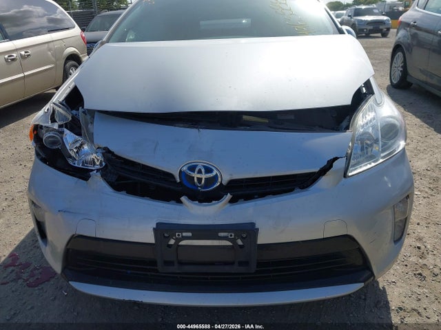 Toyota Prius Three