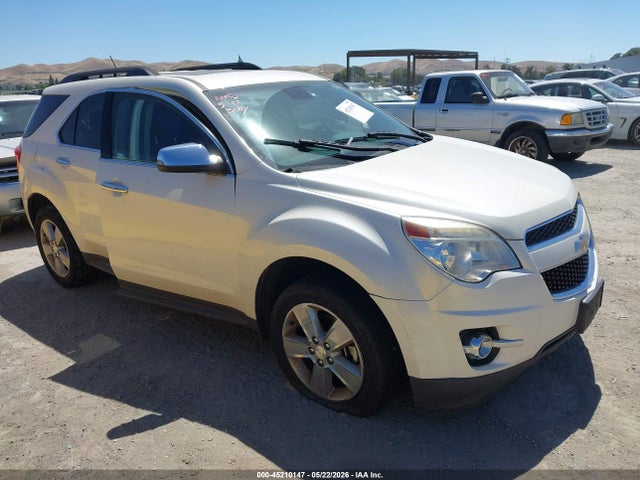 Salvage Chevrolet Equinox Image