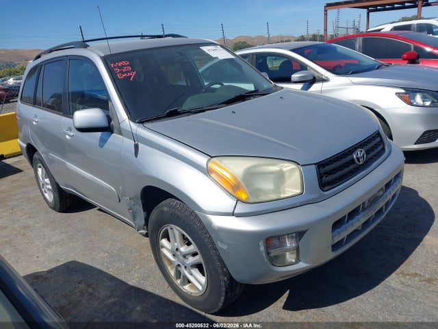 Salvage Toyota RAV4 Image