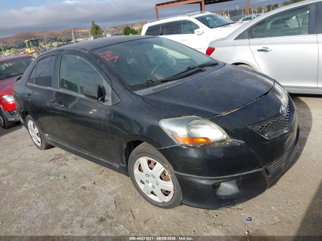 Salvage Toyota Yaris Image