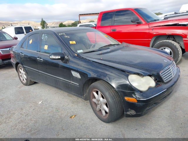 Salvage Mercedes-Benz C-Class Image
