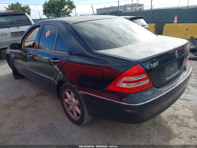 Mercedes-Benz C-Class Sport