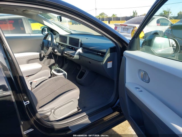 Hyundai Ioniq Se