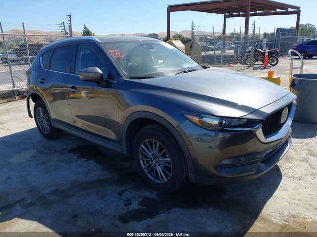 Salvage Mazda Cx Image