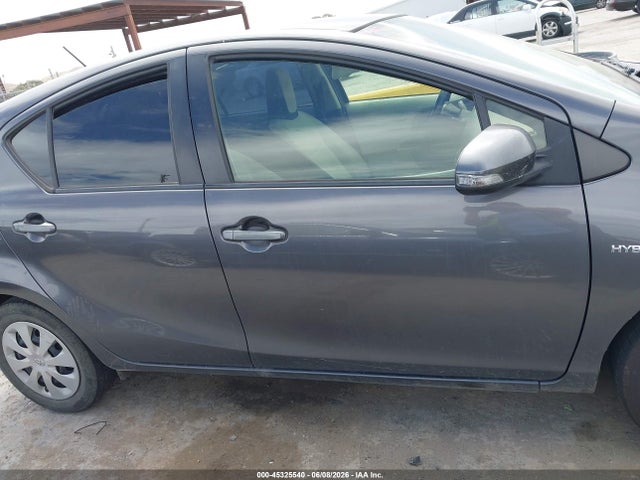 Toyota Prius c One