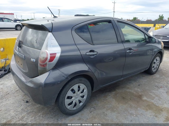 Toyota Prius c One