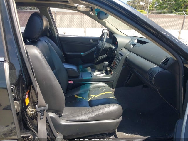 INFINITI G35 Luxury Leather