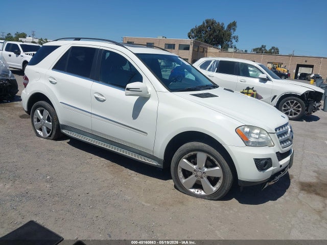 Salvage Mercedes-Benz M-Class Image