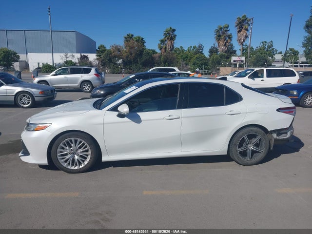 Toyota Camry Xle V6
