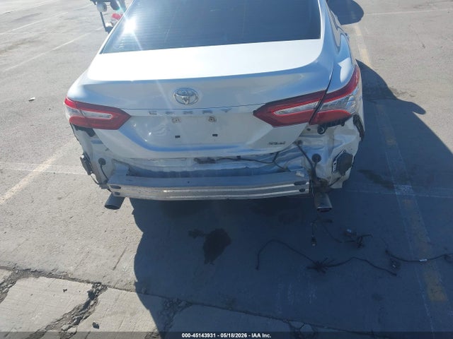 Toyota Camry Xle V6
