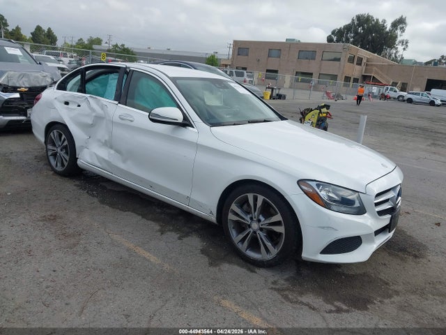 Salvage Mercedes-Benz C-Class Image