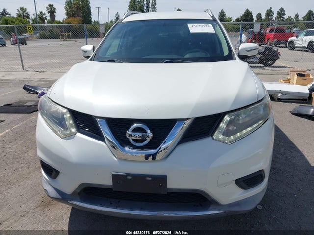 Nissan Rogue Sv
