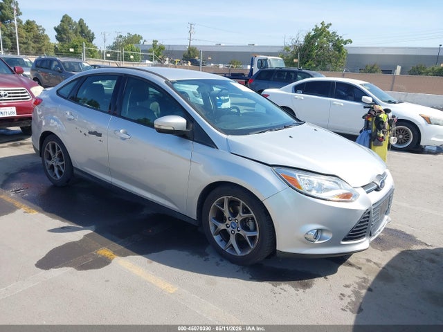Salvage Ford Focus Image