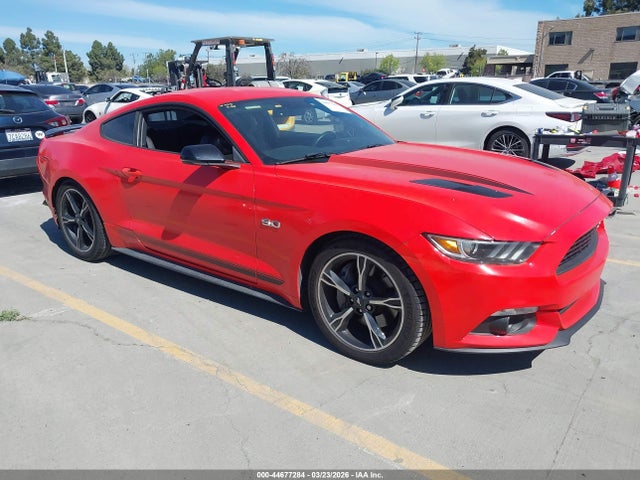 Salvage Ford Mustang Image