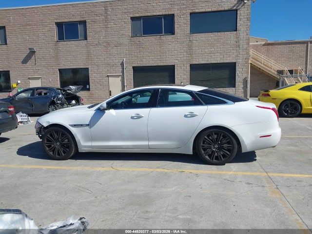 Jaguar XJ Supercharged