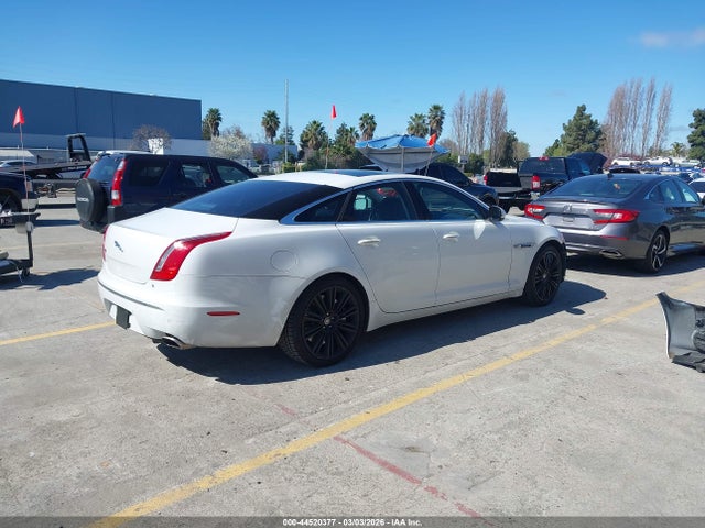 Jaguar XJ Supercharged