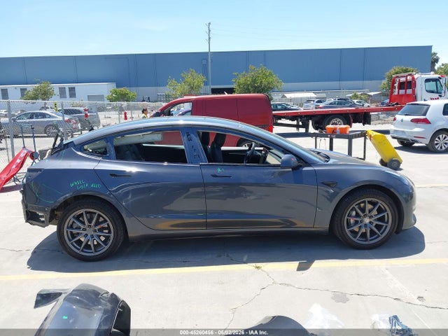 Tesla Model 3 Rear-wheel Drive