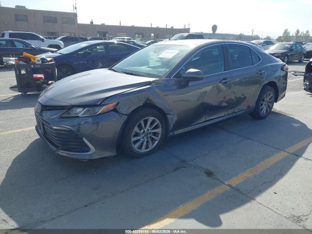 Toyota Camry Le
