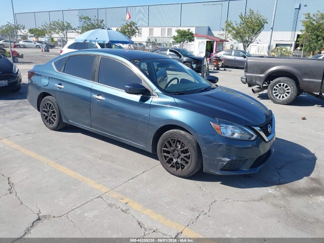 Salvage Nissan Sentra Image