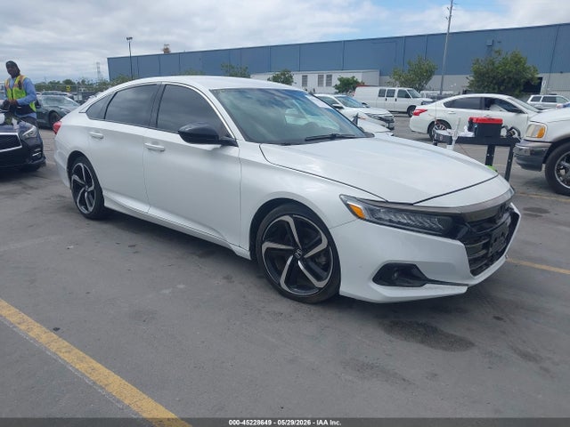 Salvage Honda Accord Image