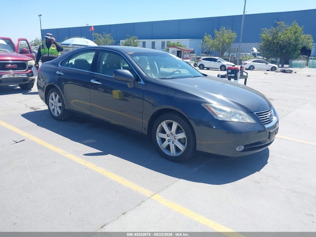 Salvage Lexus Es Image
