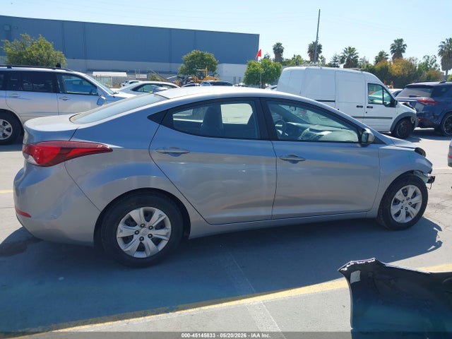 Hyundai ELANTRA Se