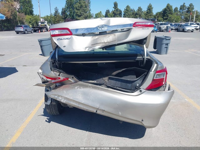 Toyota Camry Xle