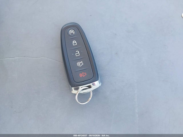 Ford C-MAX Energi Titanium