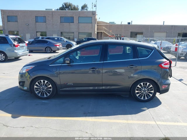 Ford C-MAX Energi Titanium