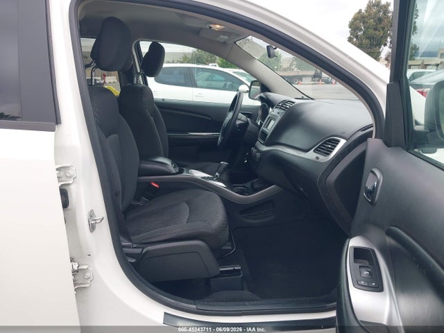Dodge Journey Sxt