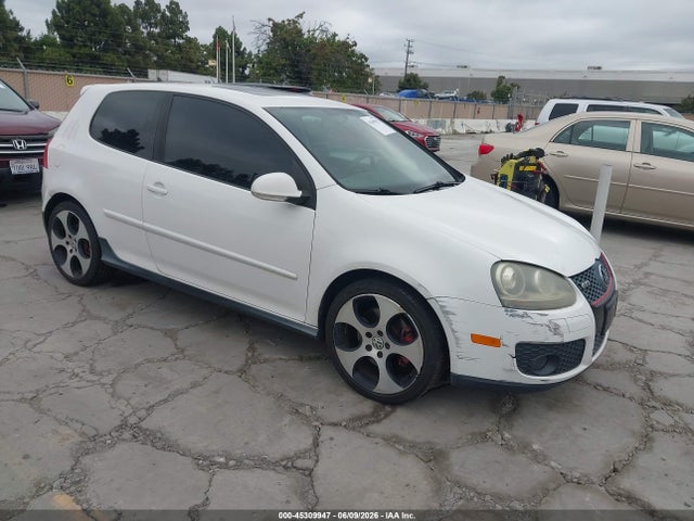 Salvage Volkswagen GTI Image
