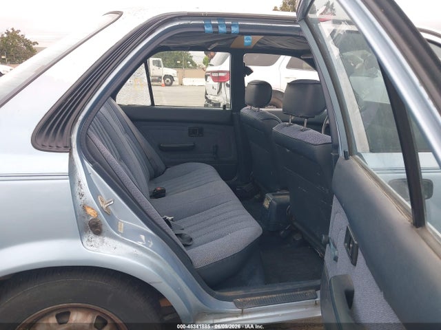 Toyota Corolla Dlx