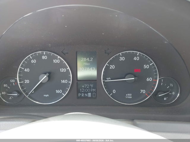 Mercedes-Benz C-Class Luxury