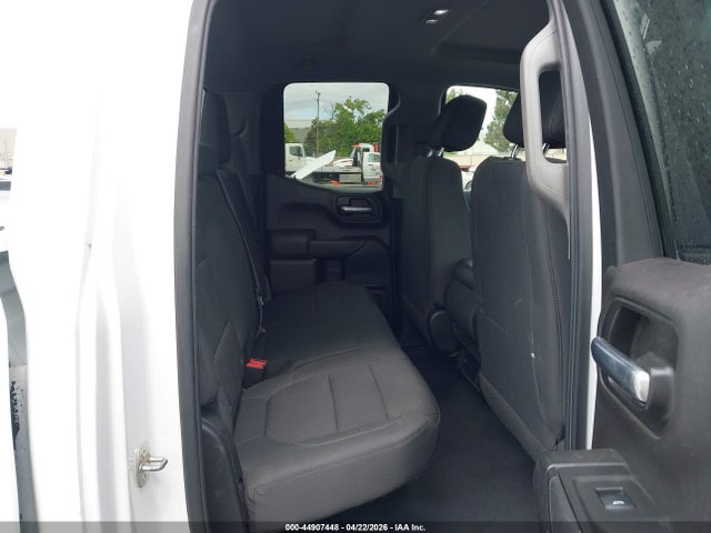Chevrolet Silverado 1500 2wd  Standard Bed Custom