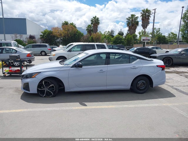 Nissan Altima Sr Fwd