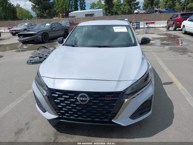 Nissan Altima Sr Fwd