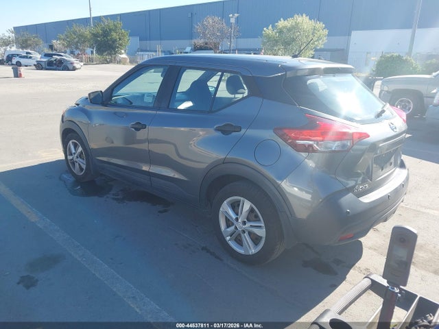 Nissan Kicks S Xtronic Cvt