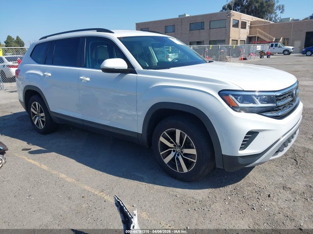 Salvage Volkswagen Atlas Image
