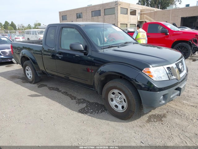 Salvage Nissan Frontier Image