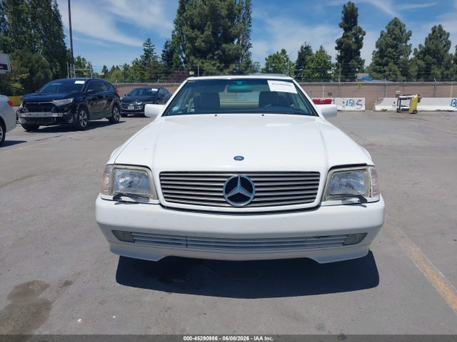 Mercedes-Benz S-Class 320