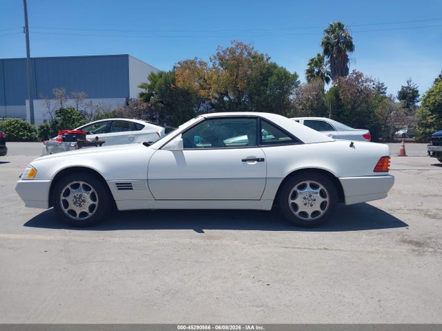 Mercedes-Benz S-Class 320