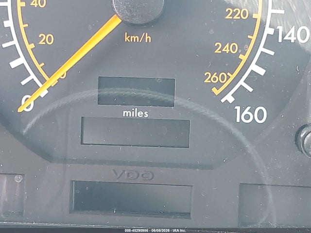 Mercedes-Benz S-Class 320