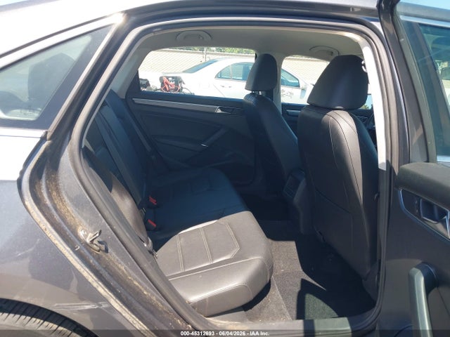Volkswagen Passat 1.8t R-line