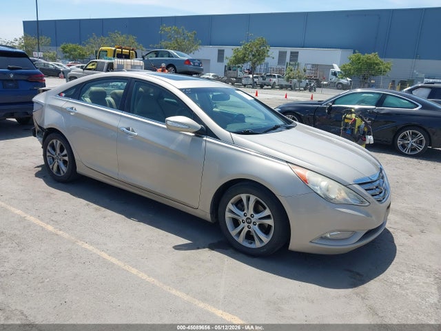Salvage Hyundai SONATA Image