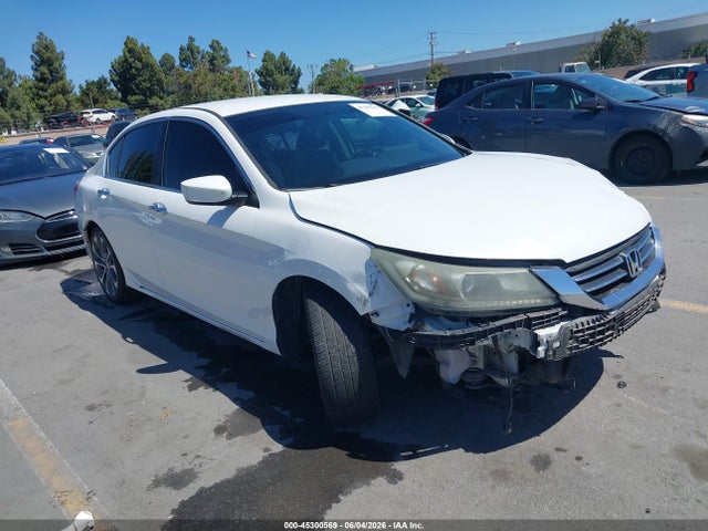 Salvage Honda Accord Image