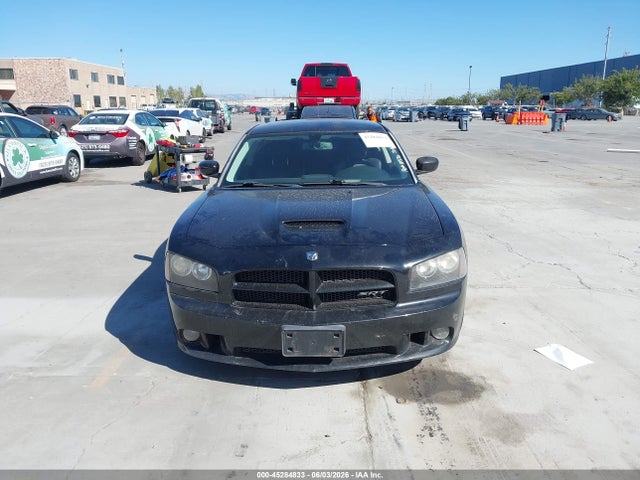Dodge Charger Srt8