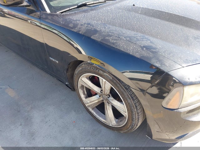 Dodge Charger Srt8